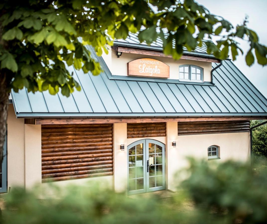 Handmade Latgola - Vairak Ka Vienkarsi "Naktsmitne" Līvāni Exterior foto